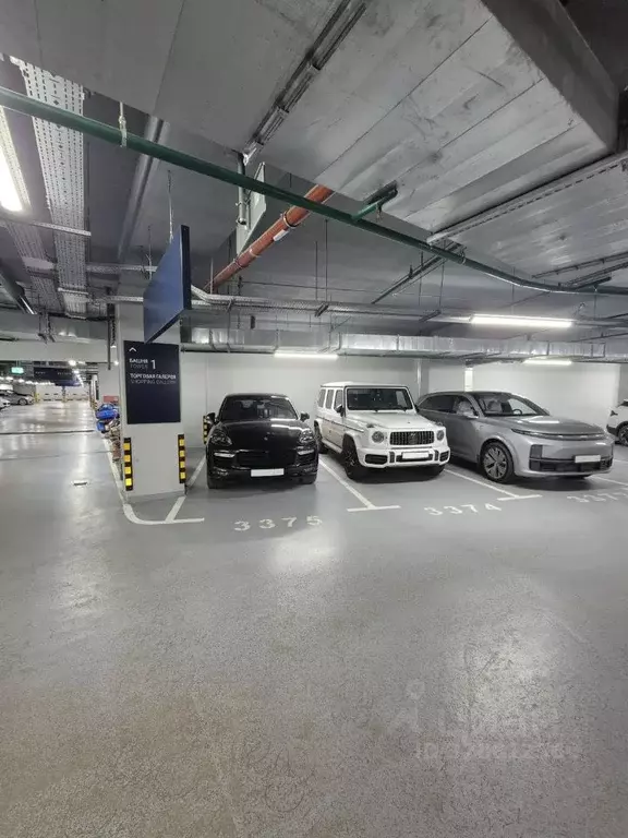 Гараж в Москва 1-й Красногвардейский проезд, 22с2 (16 м) - Фото 1