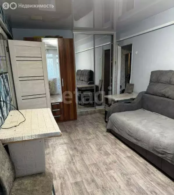 3-комнатная квартира: Омск, улица Авиагородок, 34А (52 м) - Фото 1