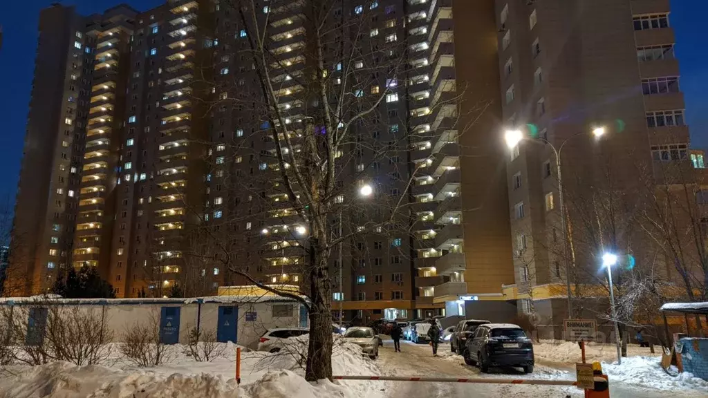 Гараж в Москва Славянский бул., 9к6с1 (14 м) - Фото 1