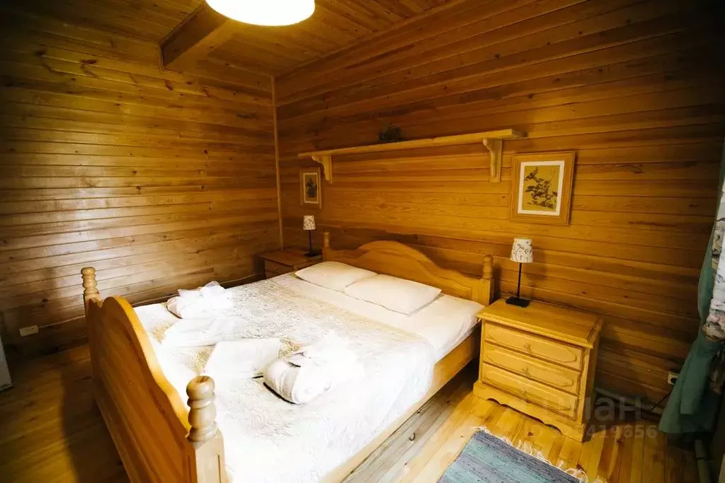 Комната Алтай, Турочакский район, с. Артыбаш Кедровая ул., 16 - Фото 1