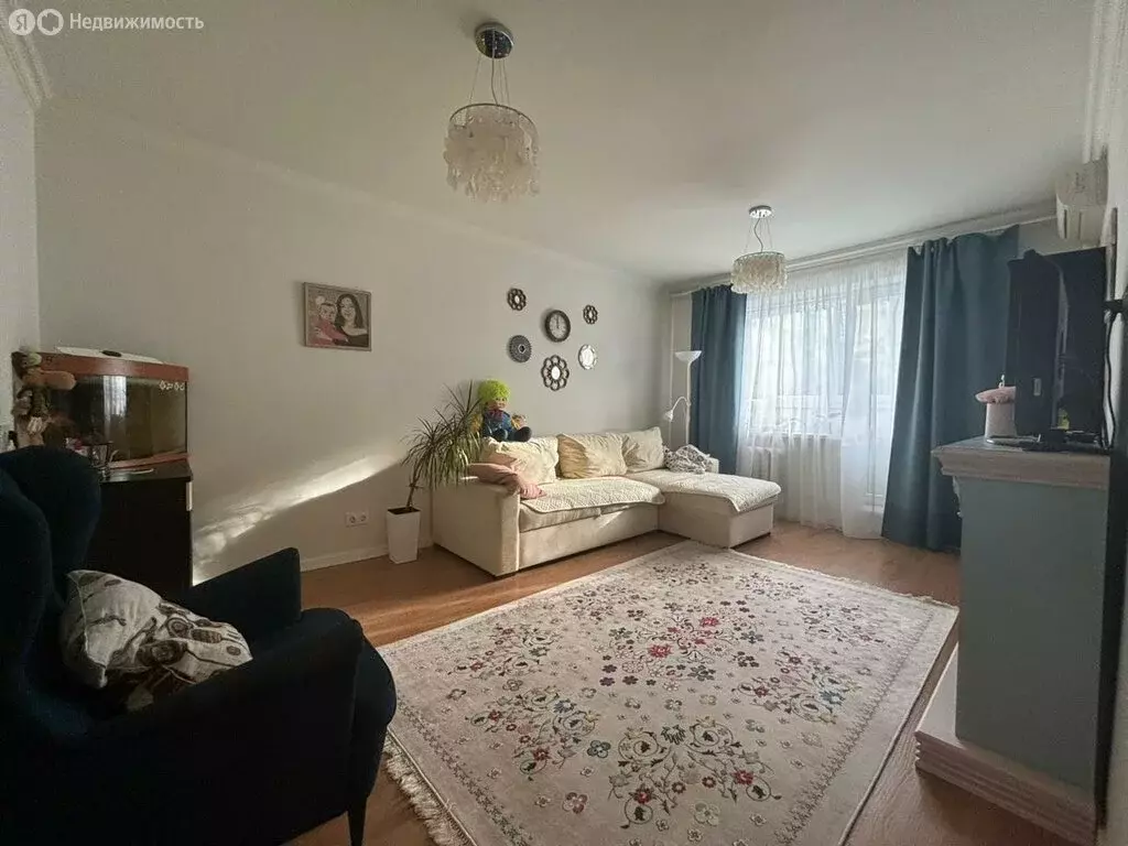 4-комнатная квартира: Таганрог, улица Сергея Шило, 200-4 (77.7 м) - Фото 2