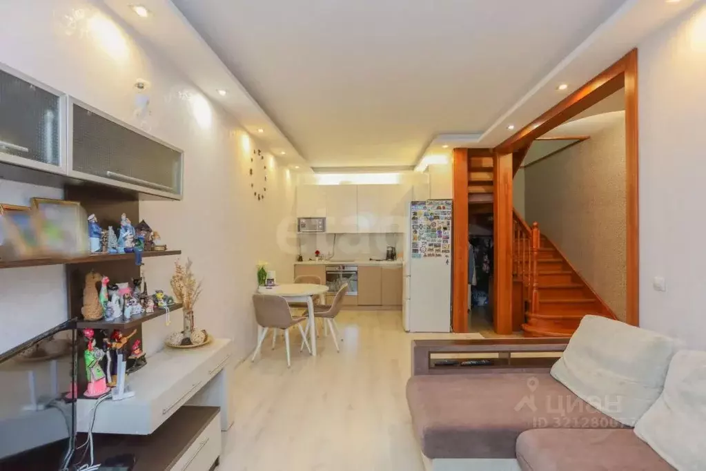 2-к кв. Иркутская область, Ангарск 30-й мкр, 20Б (61.0 м) - Фото 1