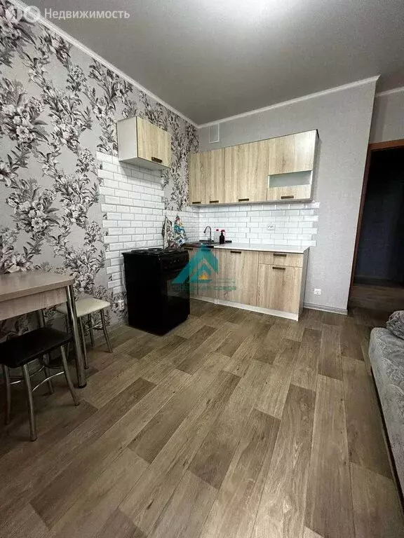 1-комнатная квартира: Оренбург, улица Геннадия Донковцева, 1 (41.1 м) - Фото 0