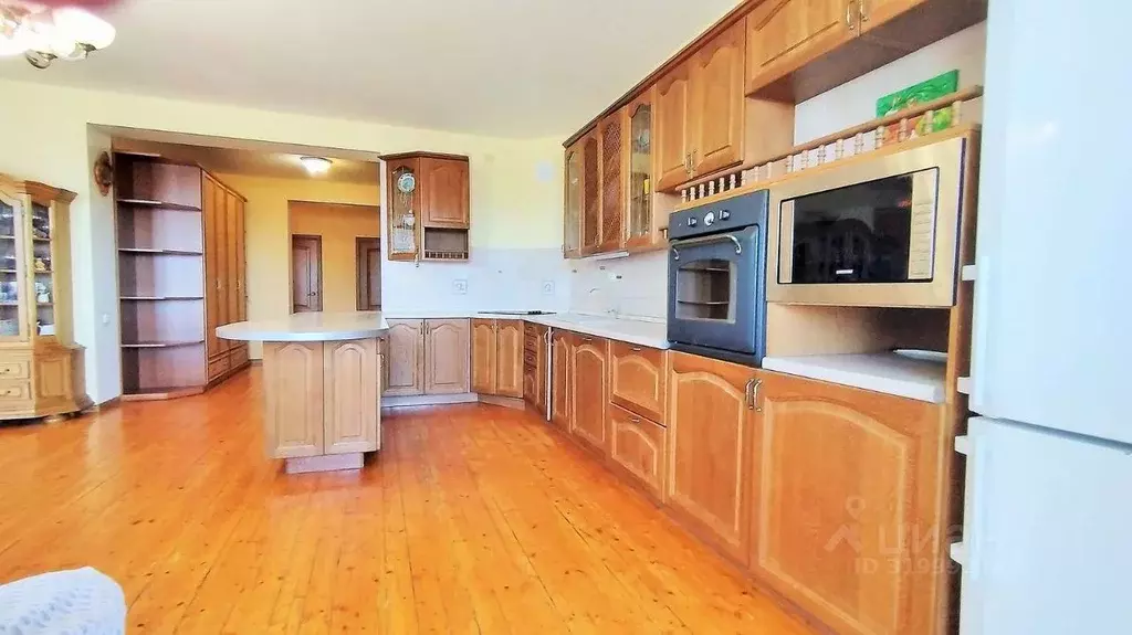 4-к кв. Самарская область, Тольятти ул. Маршала Жукова, 3В (204.6 м) - Фото 2