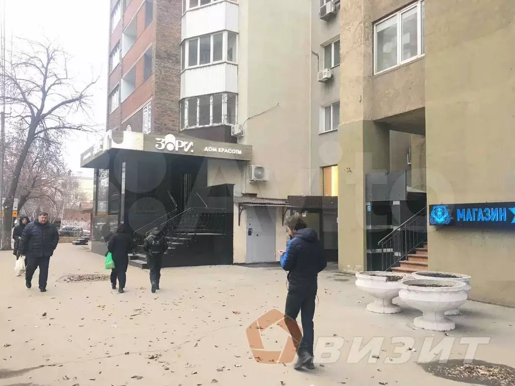 Торговое помещение на 1й линии, ремонт, 2 входа - Фото 1
