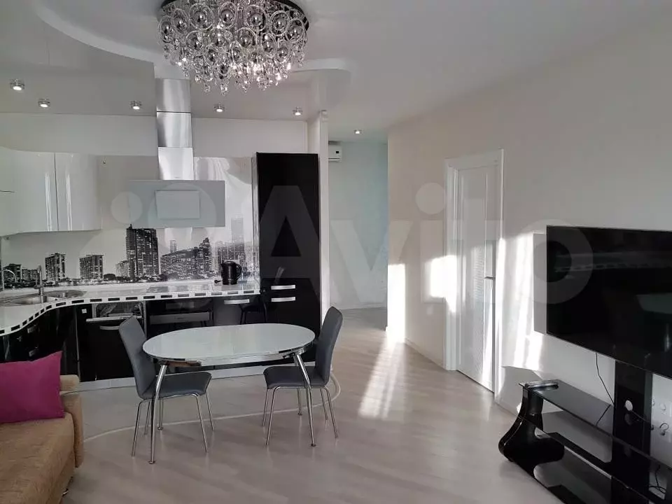 2-к. квартира, 60 м, 6/12 эт. - Фото 1