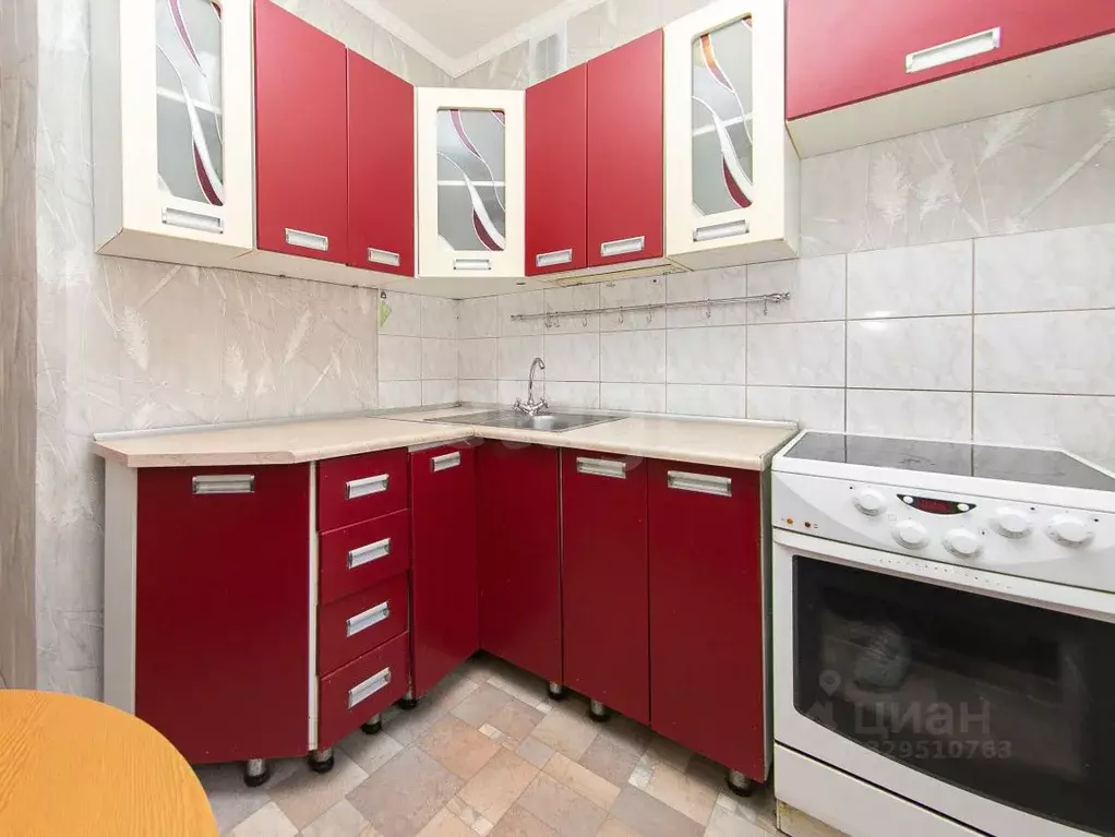 3-к кв. Томская область, Томск просп. Кирова, 34А (57.4 м) - Фото 1