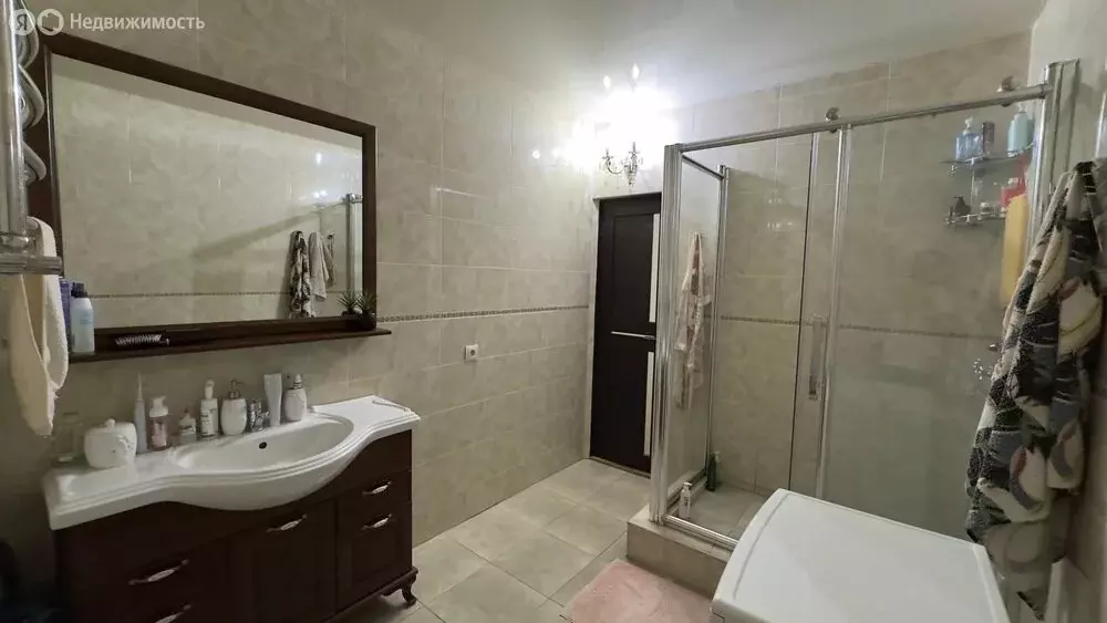 2-комнатная квартира: Анапа, Пионерский проспект, 255/2к5 (79 м) - Фото 0