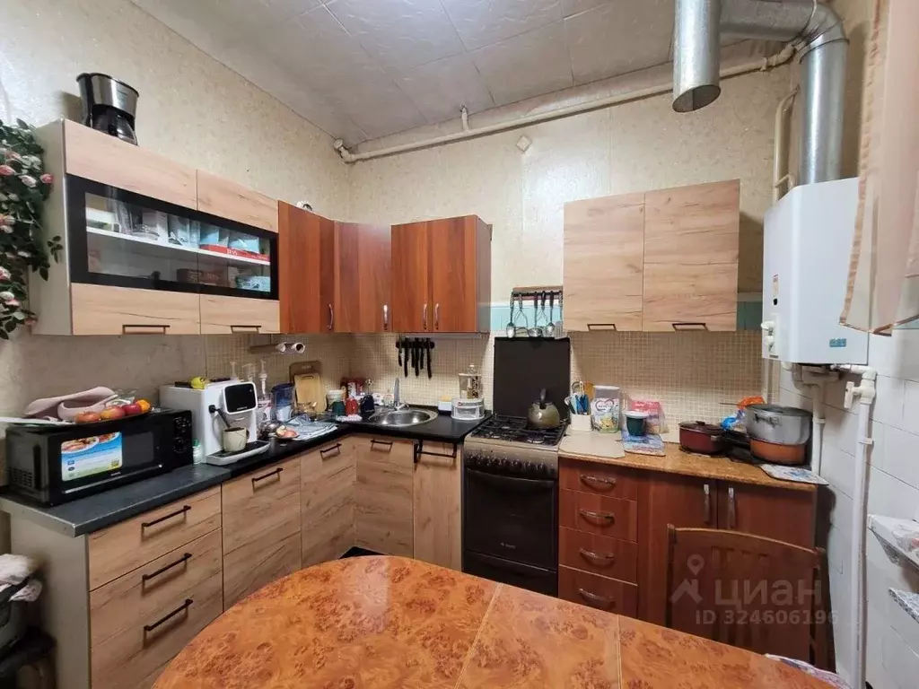 3-к кв. Башкортостан, Уфа Центральная ул., 1к2 (75.4 м) - Фото 1