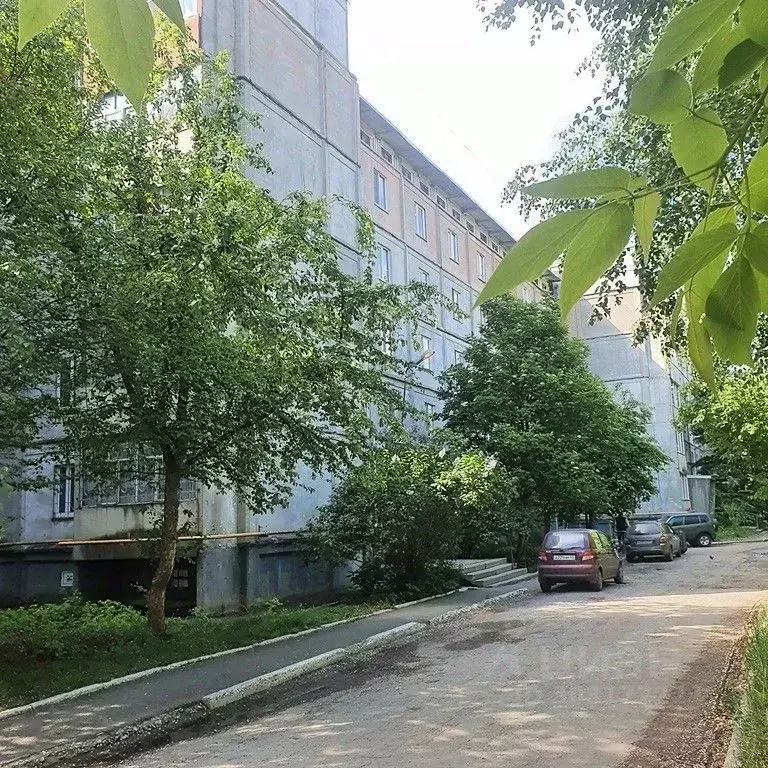 3-к кв. Курганская область, Курган Заозерный жилрайон, 6-й мкр, 11 ... - Фото 0