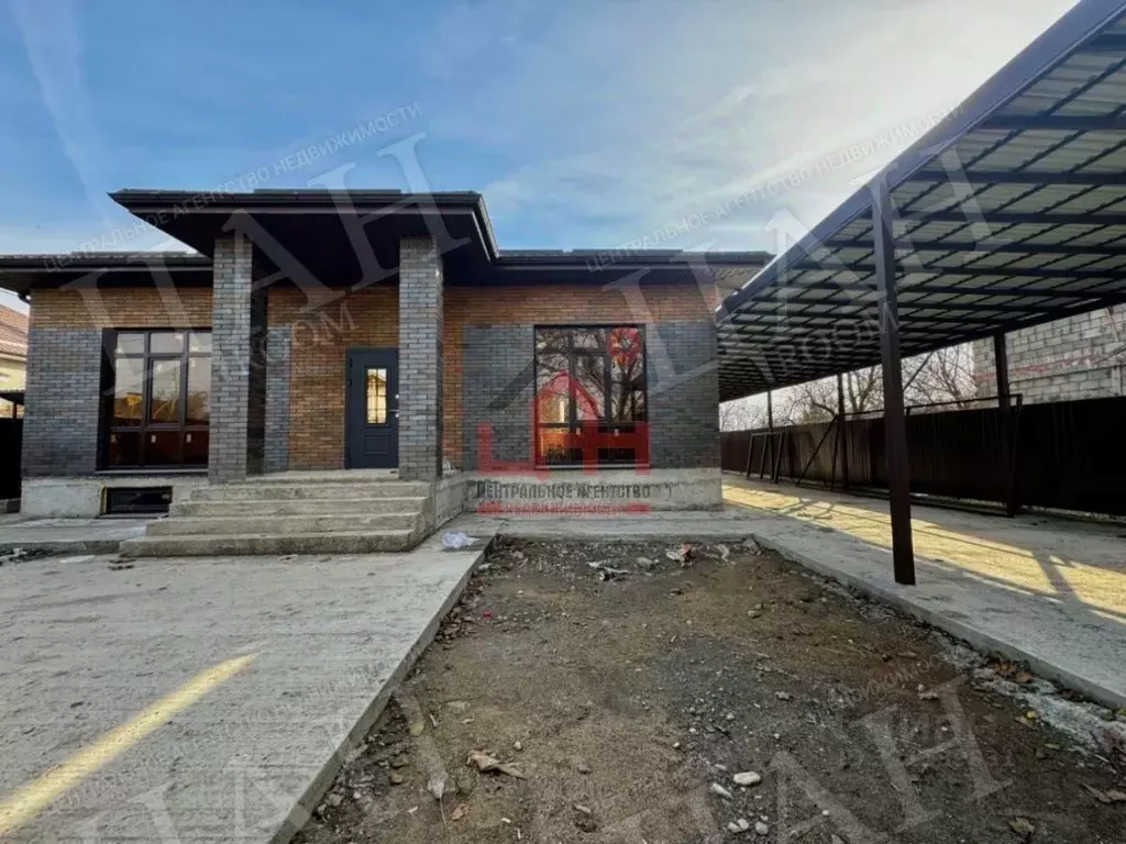 Дом в Ставропольский край, Лермонтов Дачная ул., 20 (148 м) - Фото 1