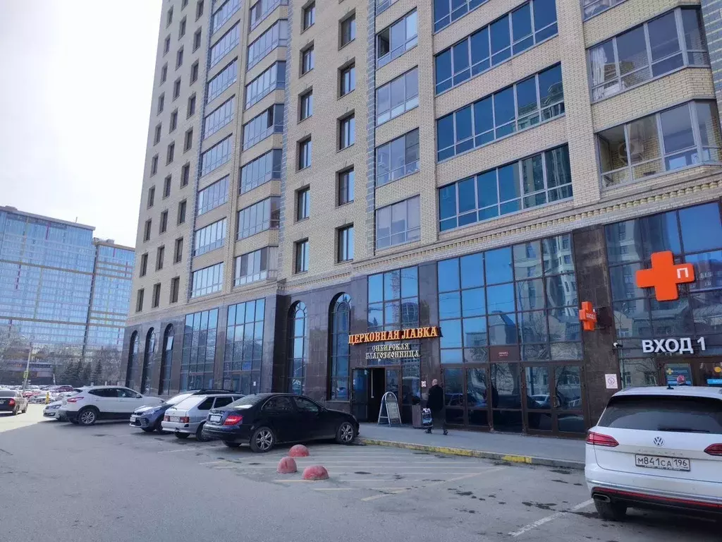 Помещение свободного назначения в Свердловская область, Екатеринбург ... - Фото 1