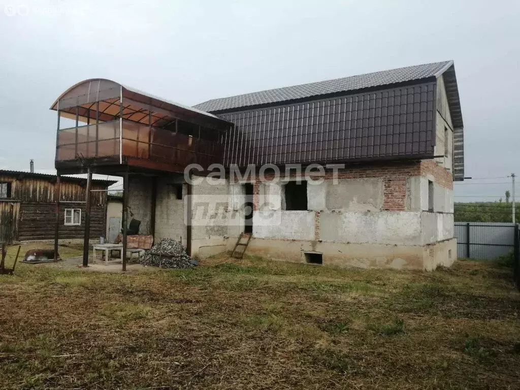 Дом в Ишим, улица Толбухина, 82 (186 м) - Фото 1