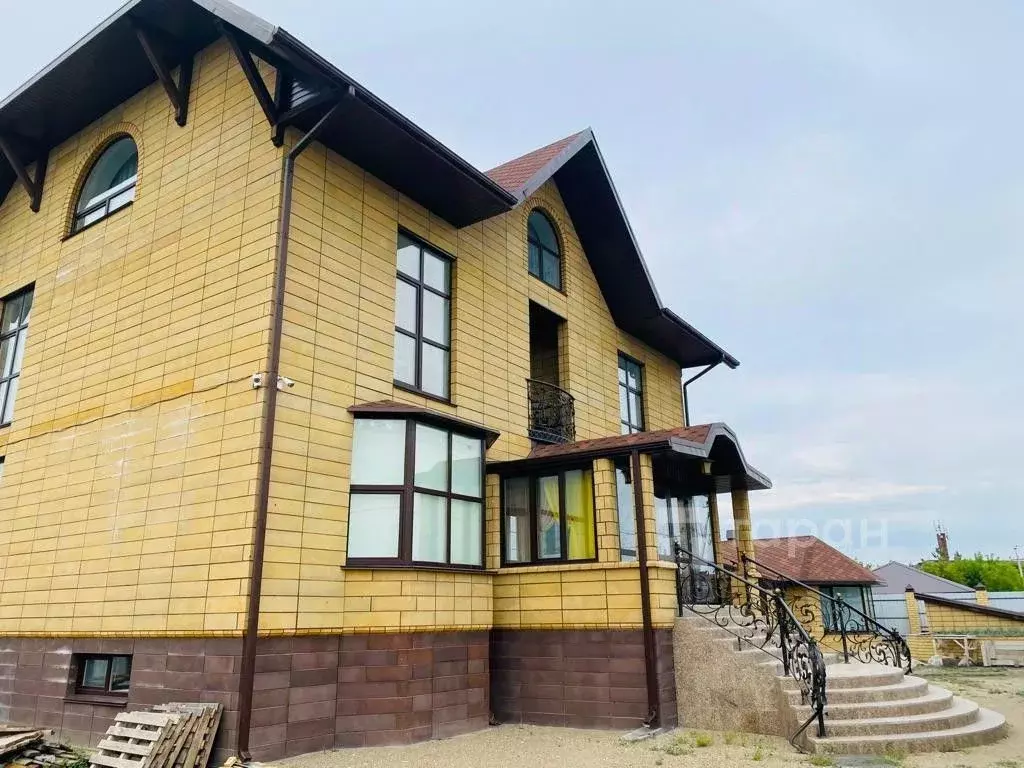 Дом в Курганская область, Шадринск пер. Куйбышева, 22 (520 м) - Фото 0