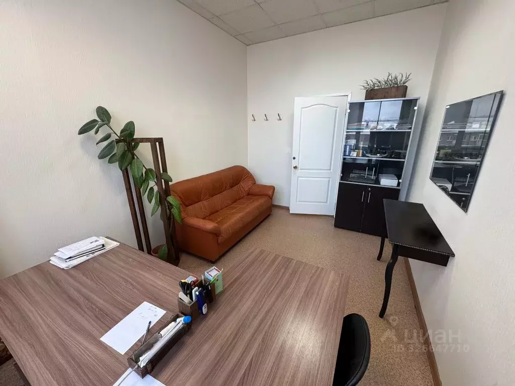 Офис в Вологодская область, Череповец ул. Максима Горького, 32 (17 м) - Фото 2