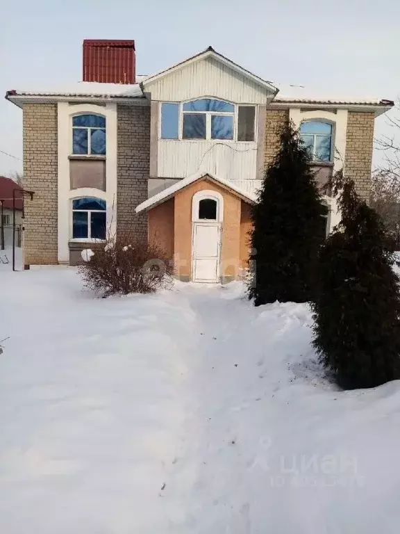 Дом в Татарстан, Бугульма ул. Кочубея (236 м) - Фото 0