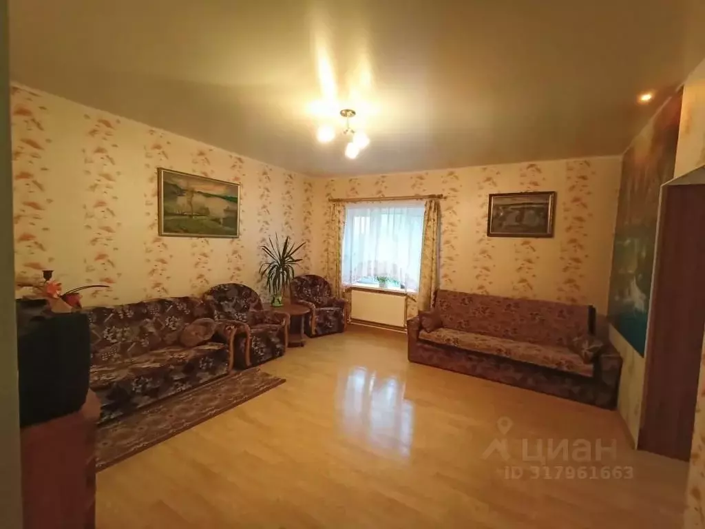2-к кв. Псковская область, Себеж ул. Новая, 59А (50.0 м) - Фото 0