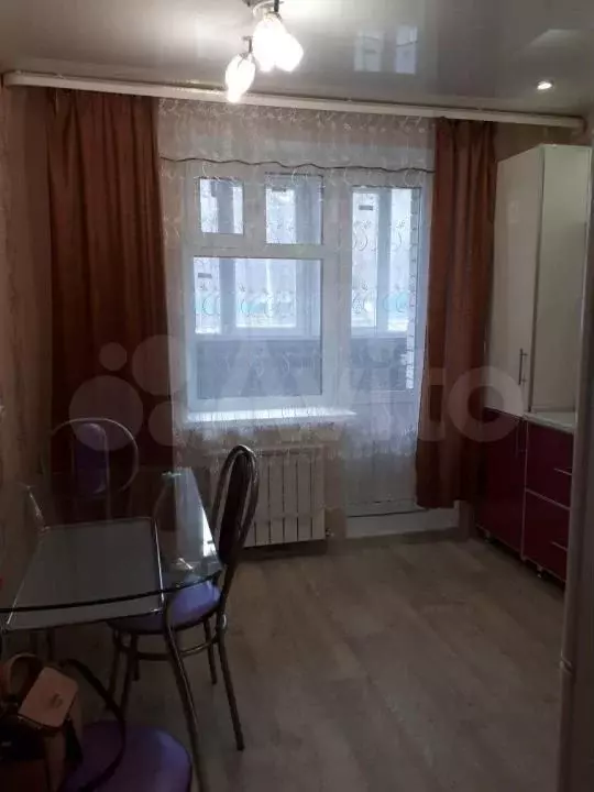 1-к. квартира, 42 м, 1/9 эт. - Фото 1