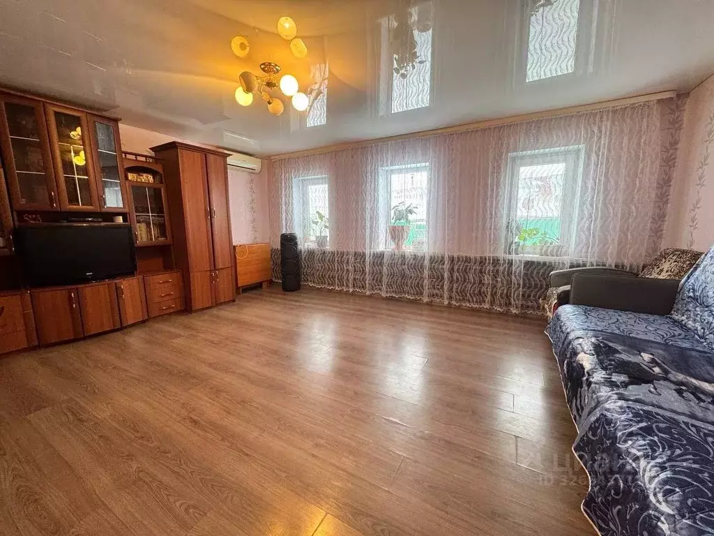 Дом в Оренбургская область, Оренбург городской округ, с. Городище ул. ... - Фото 1