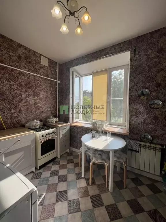 2-к. квартира, 56 м, 3/4 эт. - Фото 0