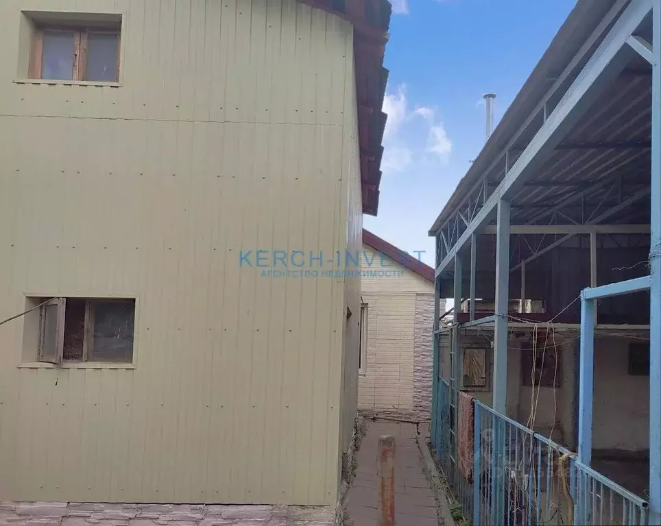Дом в Крым, Керчь ул. Тракторная, 18 (145 м) - Фото 1