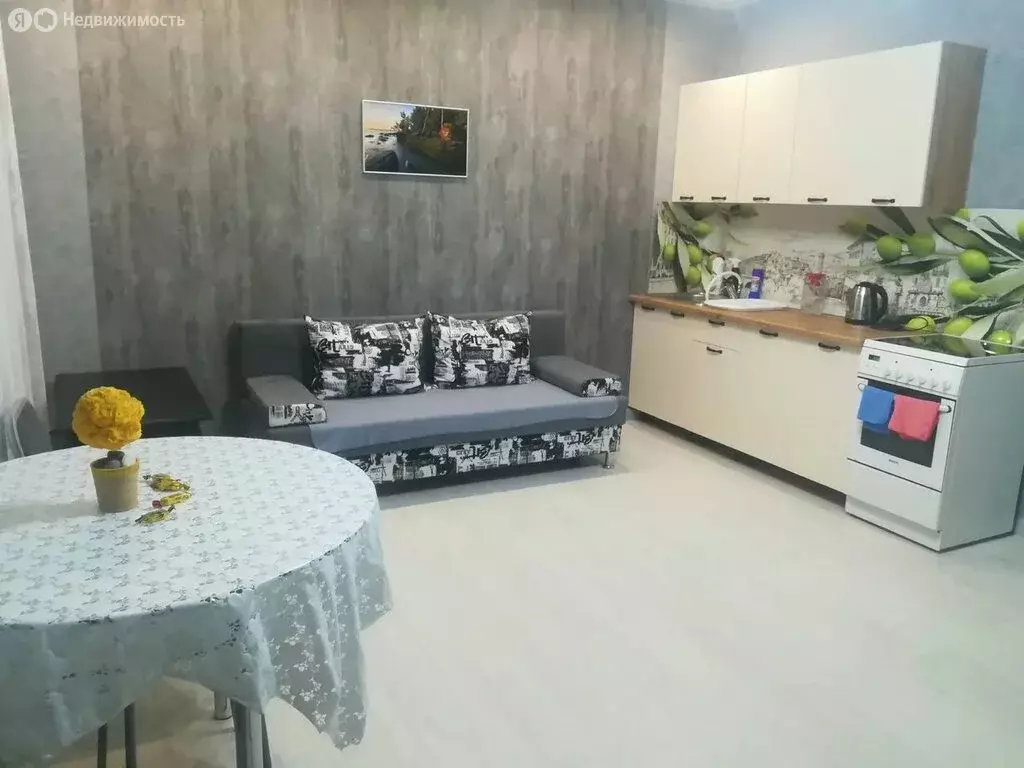 Квартира-студия: Тюмень, улица Беляева, 33к2 (28.3 м) - Фото 1