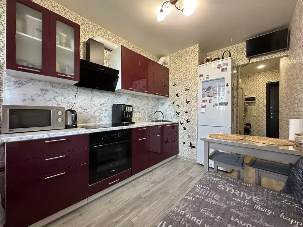 1-к кв. Ленинградская область, Мурино Всеволожский район, бул. ... - Фото 1