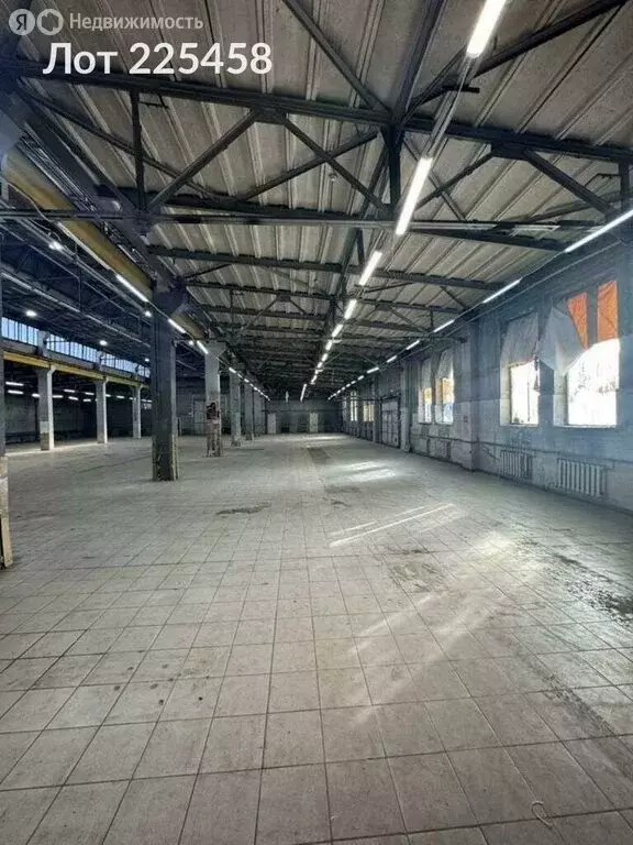 Помещение свободного назначения (1500 м) - Фото 2