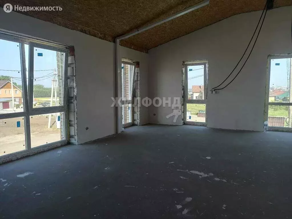 Квартира-студия: Бердск, Раздольная улица, 20 (120 м) - Фото 1