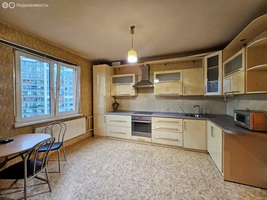 3-комнатная квартира: Санкт-Петербург, Богатырский проспект, 60к2 (88 ... - Фото 1