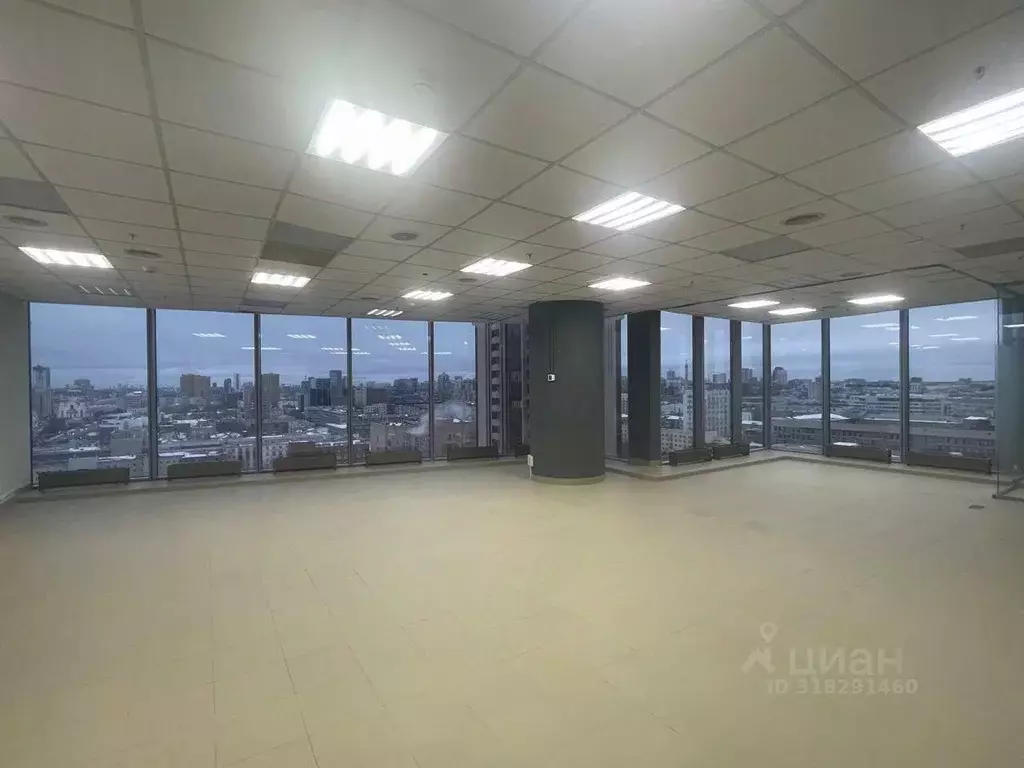 Офис в Свердловская область, Екатеринбург ул. Малышева, 51 (237 м) - Фото 1
