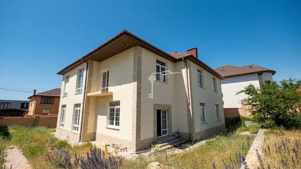 Дом в Севастополь ш. Фиолентовское, 70/15 (381 м) - Фото 1
