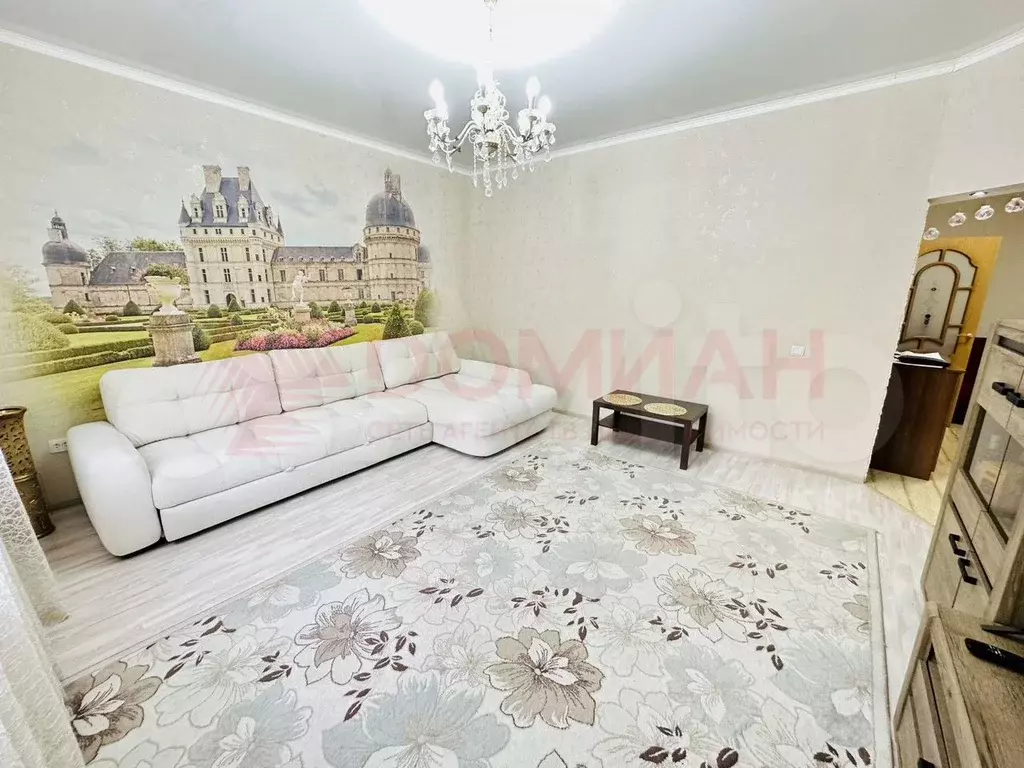 2-к. квартира, 67 м, 2/4 эт. - Фото 1