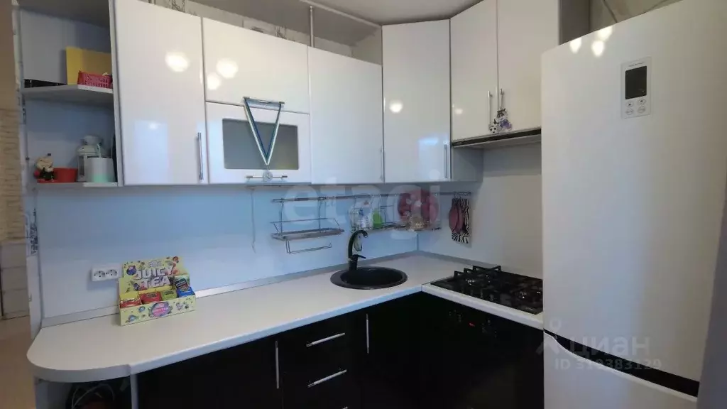 1-к кв. Коми, Сыктывкар ул. Свободы, 35/75 (36.0 м) - Фото 2