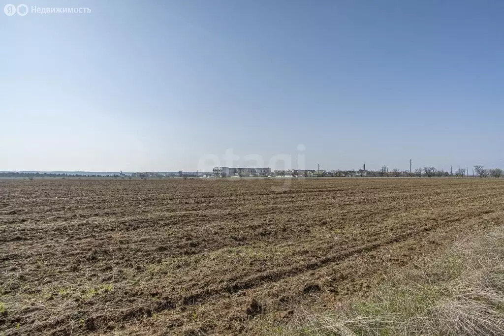 Участок в Бахчисарайский район, село Вилино (8.03 м) - Фото 1