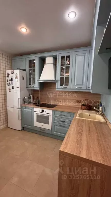 2-к кв. Тюменская область, Тюмень Заречный проезд, 14 (54.0 м) - Фото 1