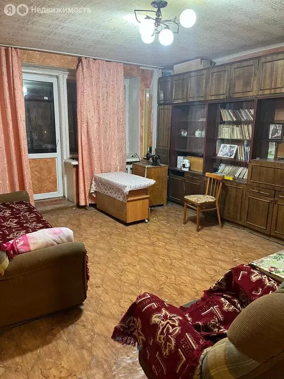 3-комнатная квартира: Октябрьский, 35-й микрорайон, 3 (61 м) - Фото 2