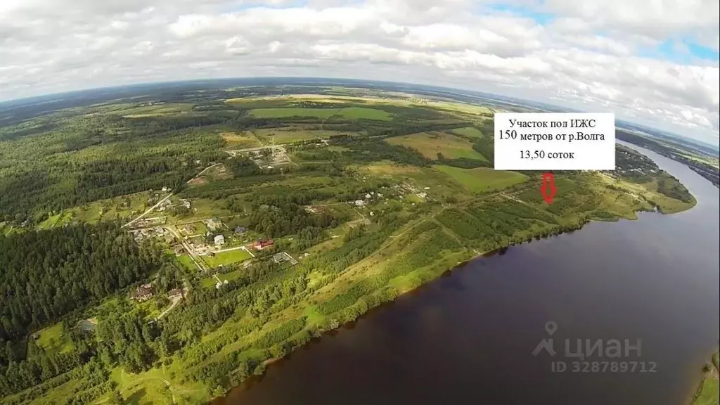 Участок в Тверская область, Кимрский муниципальный округ, д. Крева ул. ... - Фото 1
