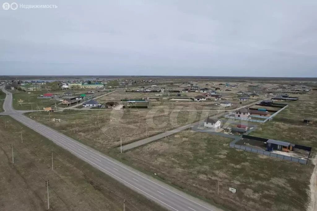 Участок в село Чикча, коттеджный посёлок Вишня (8 м) - Фото 0