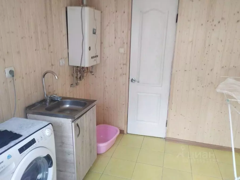 Дом в Северная Осетия, Владикавказ ул. Шота Руставели, 32 (50 м) - Фото 2