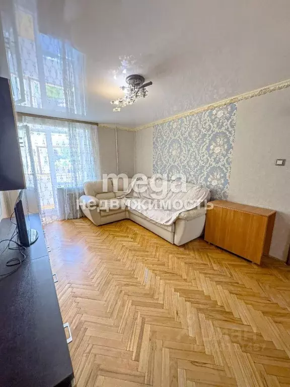 2-к кв. Башкортостан, Уфа ул. Николая Дмитриева, 21/1 (52.6 м) - Фото 0