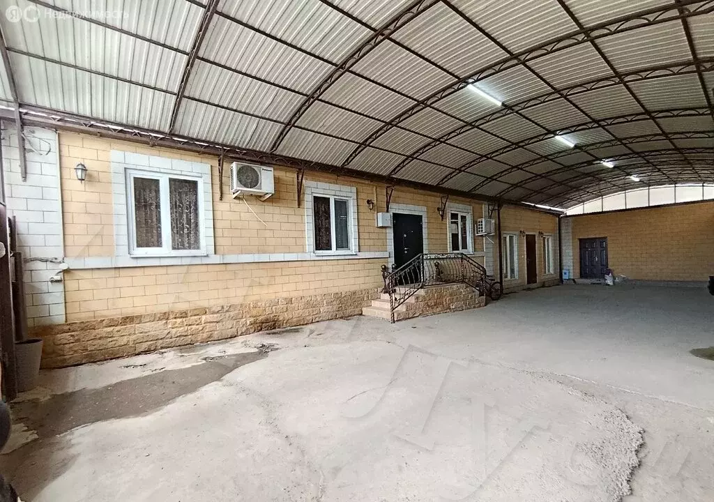 Дом в село Прасковея, Шоссейная улица (182.2 м) - Фото 2