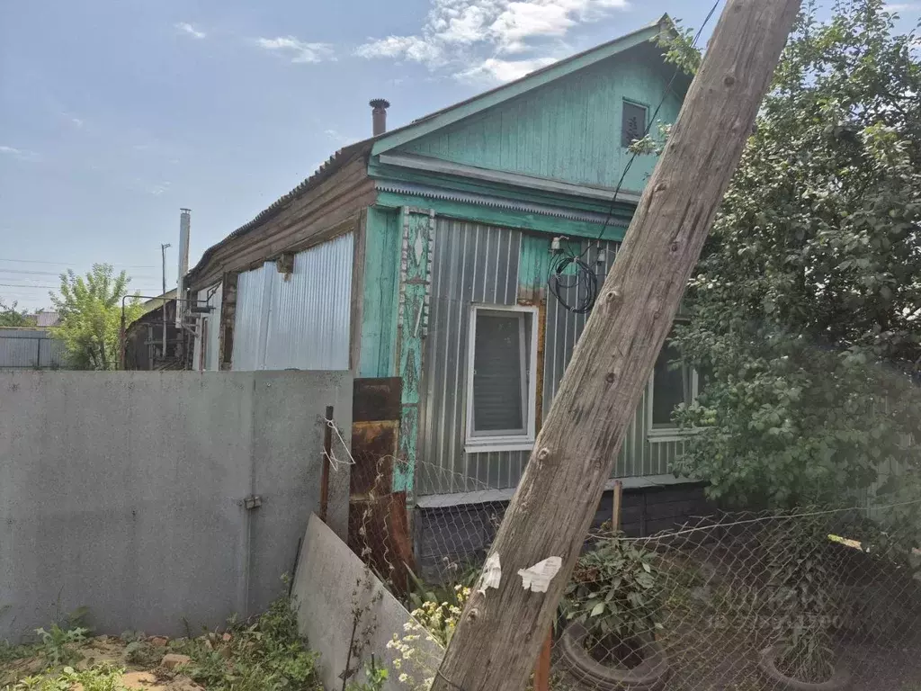 Дом в Саратовская область, Петровск ул. Крупской, 8 (75 м) - Фото 1