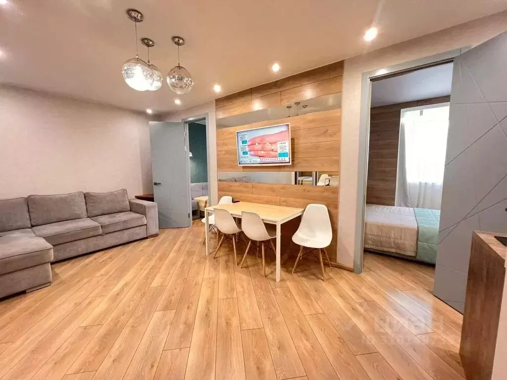 3-к кв. Татарстан, Казань ул. Сибгата Хакима, 7 (68.0 м) - Фото 0
