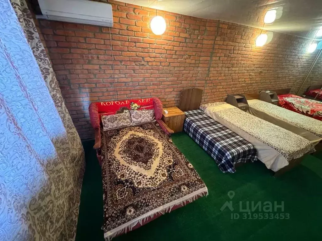 Дом в Краснодарский край, Геленджик ул. Леселидзе, 31 (50 м) - Фото 1