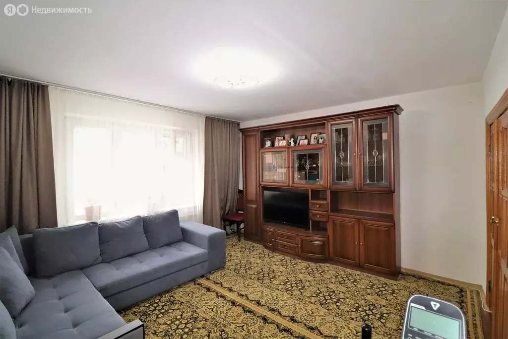 5-комнатная квартира: Хабаровск, Трёхгорная улица, 54 (103 м) - Фото 1