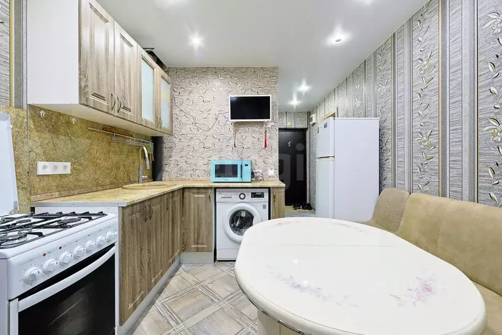 1-к кв. Калининградская область, Гурьевский муниципальный округ, пос. ... - Фото 1