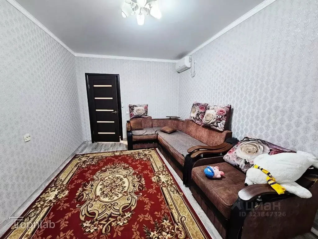 2-к кв. Астраханская область, пос. Володарский ул. Пирогова, 18А (50.4 ... - Фото 1