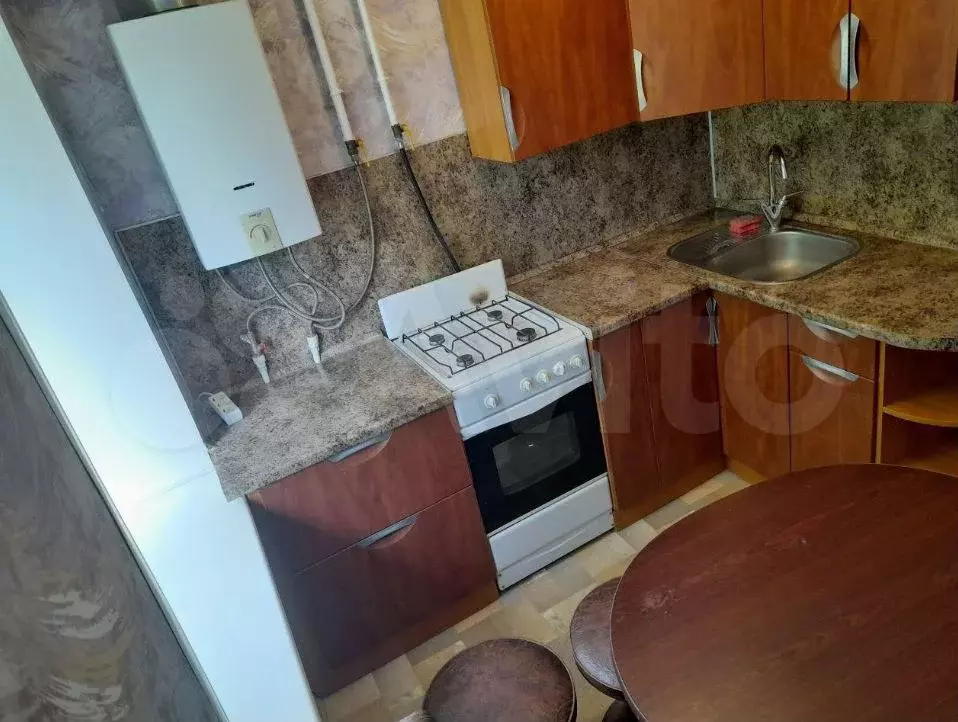 1-к. квартира, 30 м, 5/5 эт. - Фото 1
