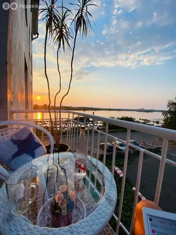 3-комнатная квартира: Архангельск, улица Гагарина, 1 (78.7 м) - Фото 0